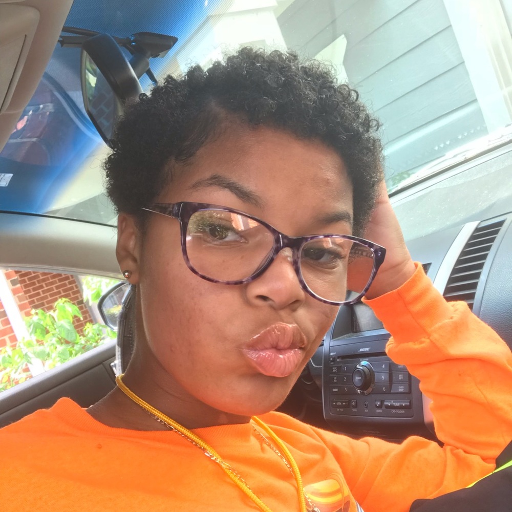 Meet your Posher, Shaniya